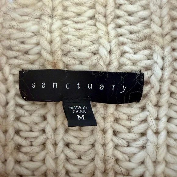 Women’s  Sanctuary brand Sweater size M - Picture 2 of 4